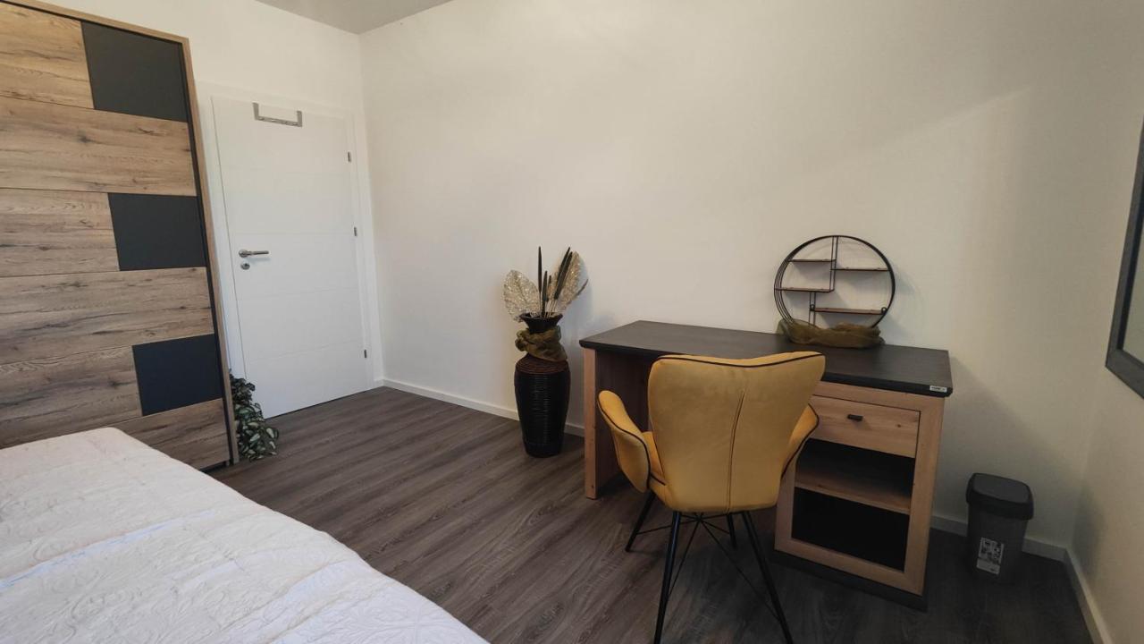 Gold And Silver Apartment Zadar Exterior photo